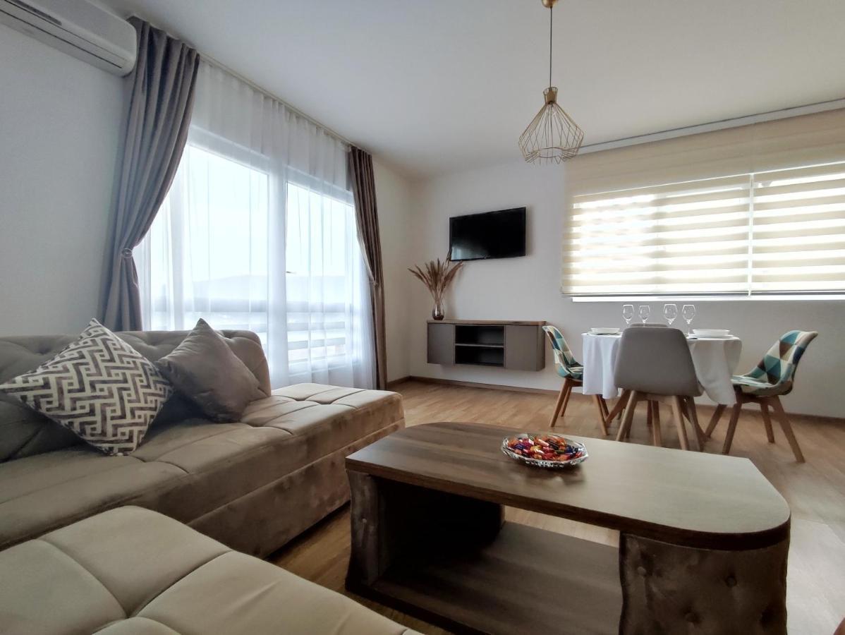 Elena Apartment Herceg Novi Bagian luar foto