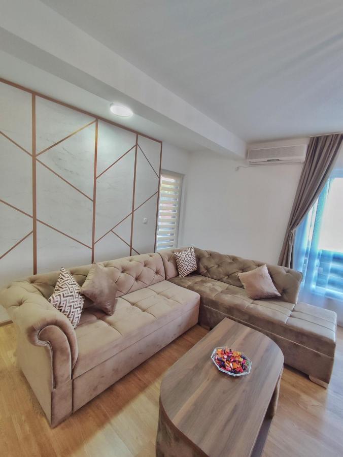 Elena Apartment Herceg Novi Bagian luar foto
