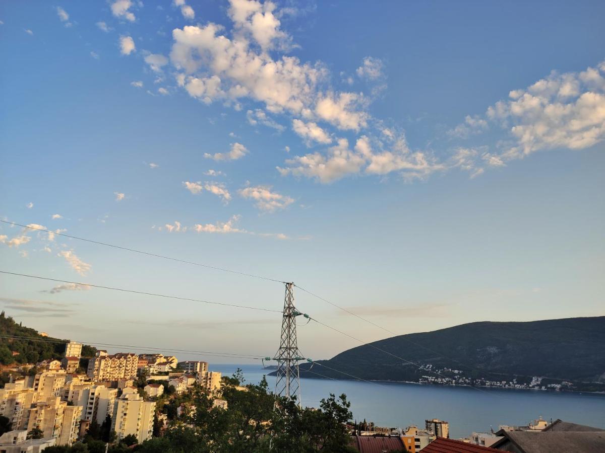 Elena Apartment Herceg Novi Bagian luar foto